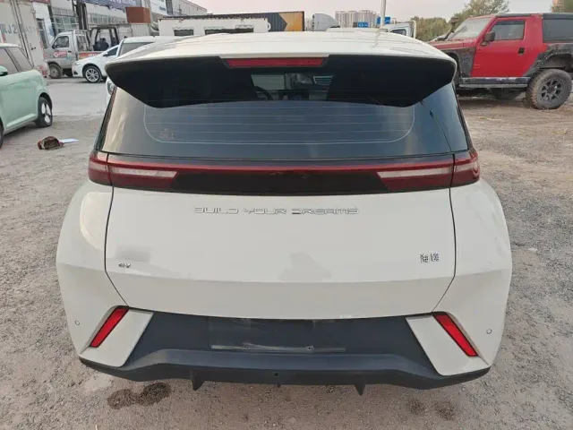BYD Seagull — Фото автомобиля 11