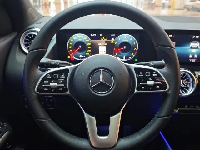 Mercedes-Benz GLA-Class — Фото автомобиля 16