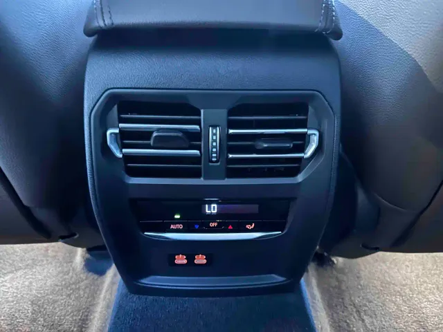 BMW 3 Series — Фото автомобиля 15