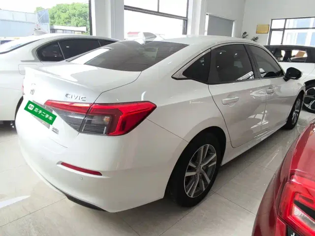 Honda Civic — Фото автомобиля 6
