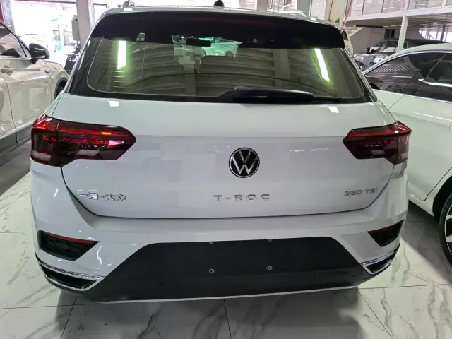 Volkswagen T-Roc — Фото автомобиля 5