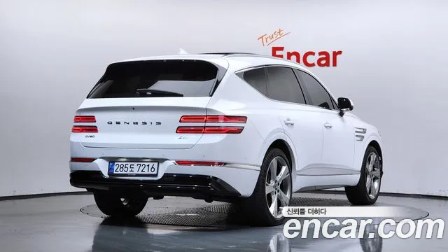 Genesis GV80 — Фото автомобиля 2