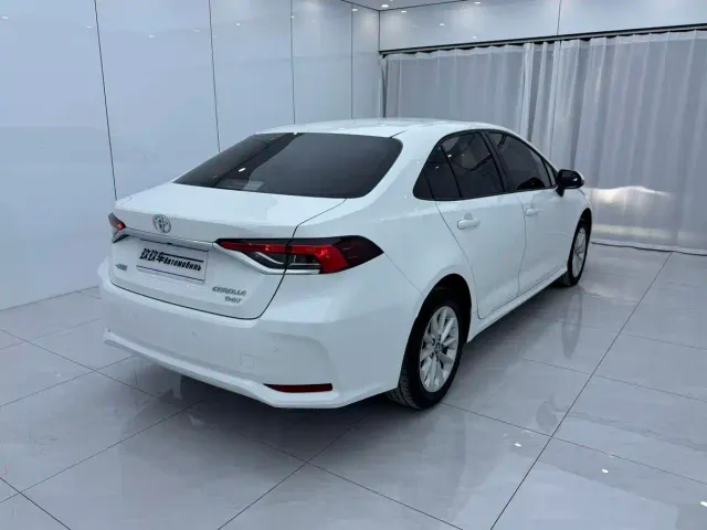 Toyota Corolla — Фото автомобиля 4
