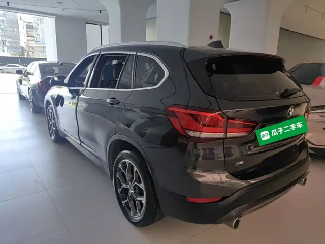 BMW X1 — Фото автомобиля 4