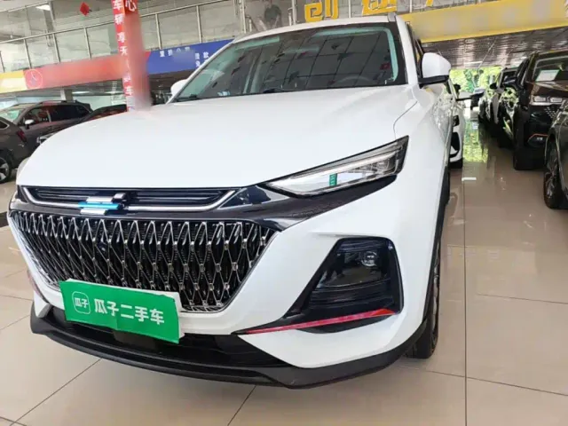 Changan X7 Plus — Фото автомобиля 23