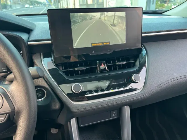 Toyota Corolla Cross — Фото автомобиля 5