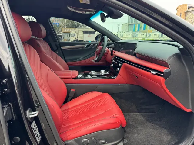 Genesis G80 — Фото автомобиля 12