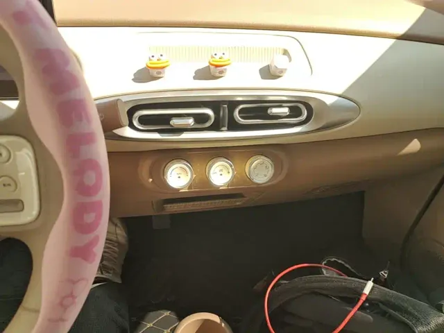 Wuling Hongguang Mini EV — Фото автомобиля 12
