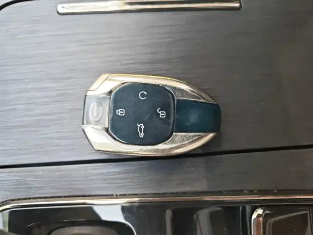 GAC Trumpchi GS8 — Фото автомобиля 8