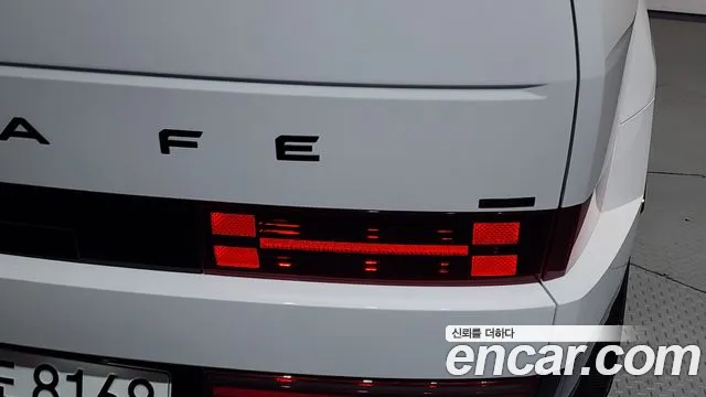 Hyundai Santafe — Фото автомобиля 20