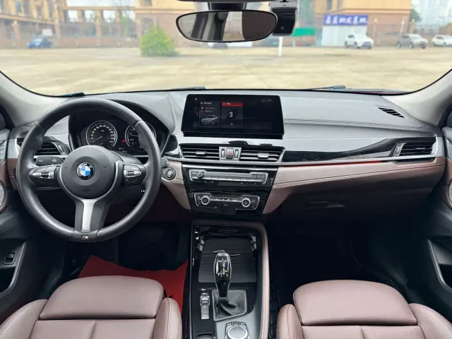 BMW X2 — Фото автомобиля 12