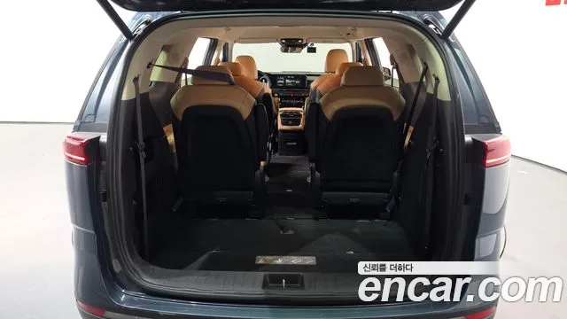 Kia Carnival 4th Gen — Фото автомобиля 24