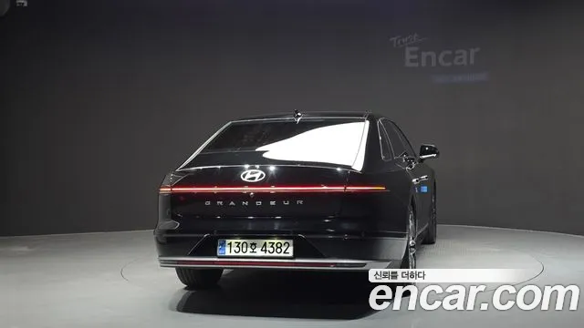 Hyundai Grandeur GN7 — Фото автомобиля 4