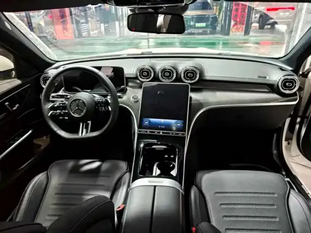 Mercedes-Benz C-Class — Фото автомобиля 7