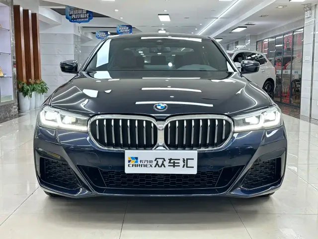 BMW 5 Series — Фото автомобиля 2