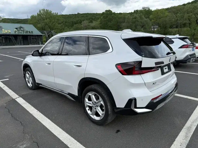 BMW X1 — Фото автомобиля 6