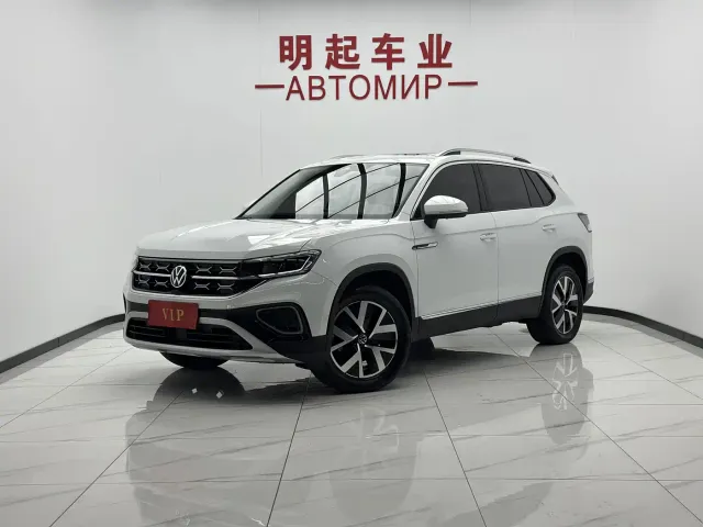 Фотография автомобиля — Volkswagen Tayron