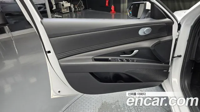 Hyundai AVANTE Новый Avante (CN7) — Фото автомобиля 23