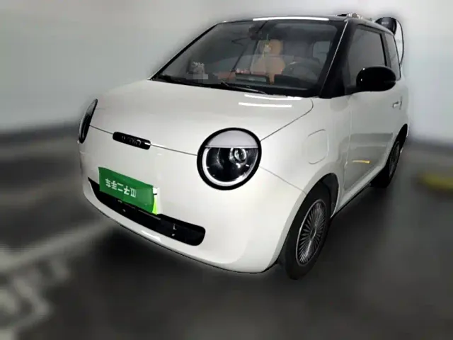 Фотография автомобиля — Changan Lumin
