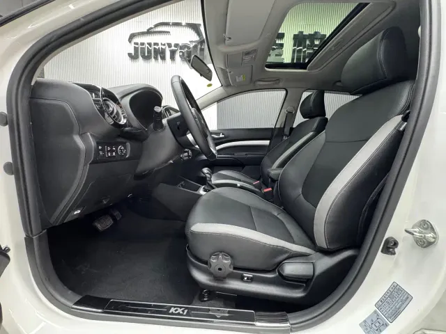 Kia KX1 — Фото автомобиля 9