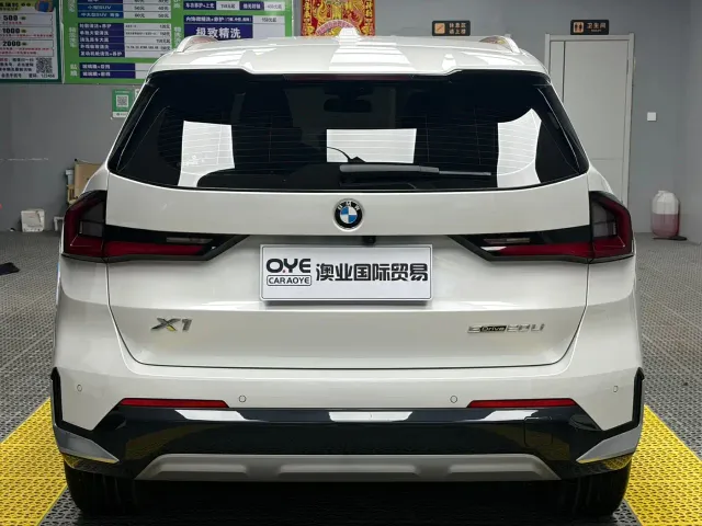 BMW X1 — Фото автомобиля 5