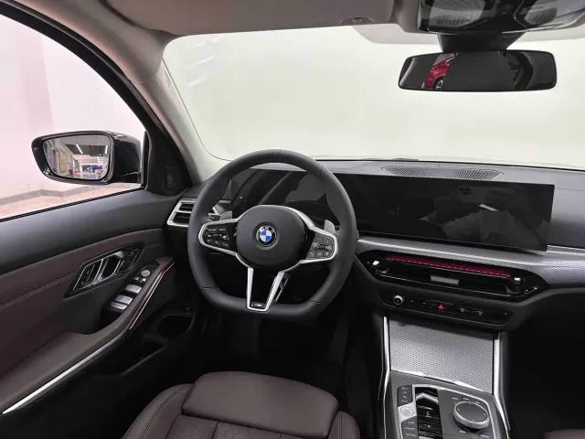 BMW 3 Series — Фото автомобиля 7