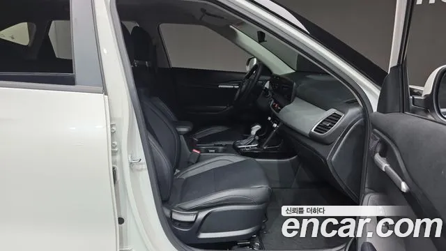 Kia Seltos Новый Seltos Бензин 2.0 2WD — Фото автомобиля 9