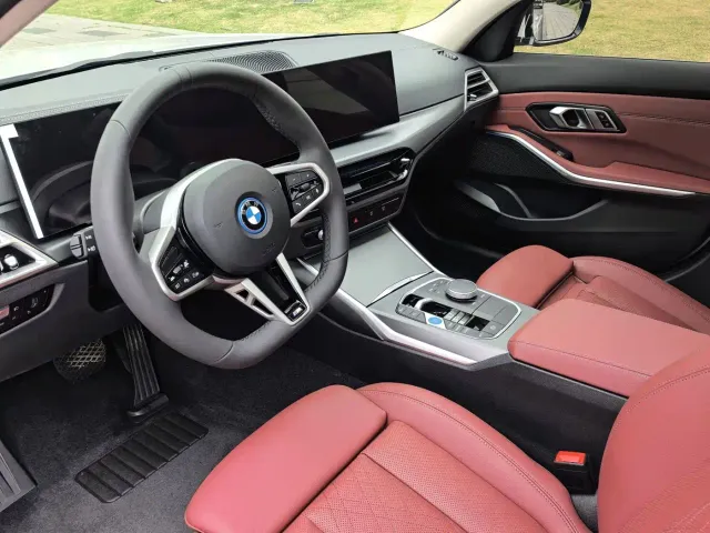 BMW i3 — Фото автомобиля 5