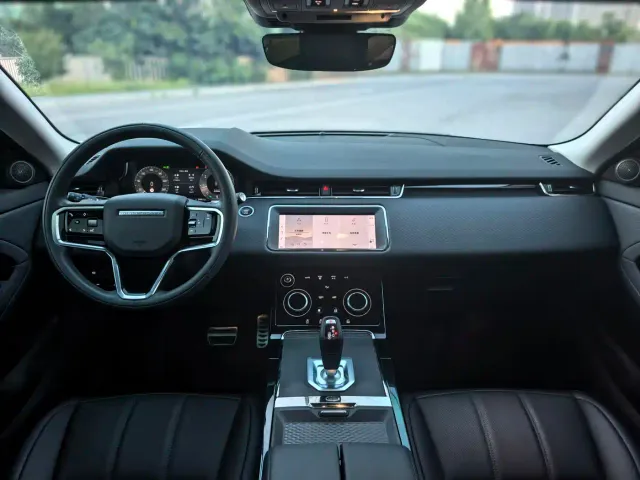 Land Rover Range Rover Evoque — Фото автомобиля 7