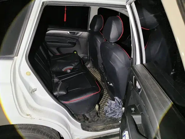 Haval M6 — Фото автомобиля 11