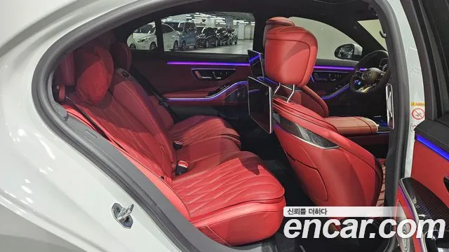 Mercedes-Benz S-Class — Фото автомобиля 20