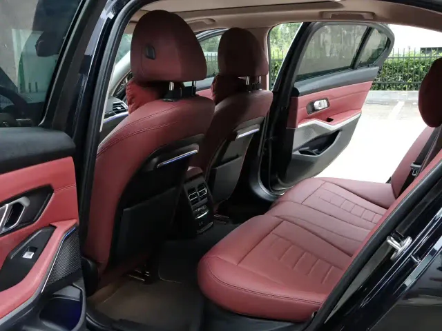 BMW 3 Series — Фото автомобиля 7