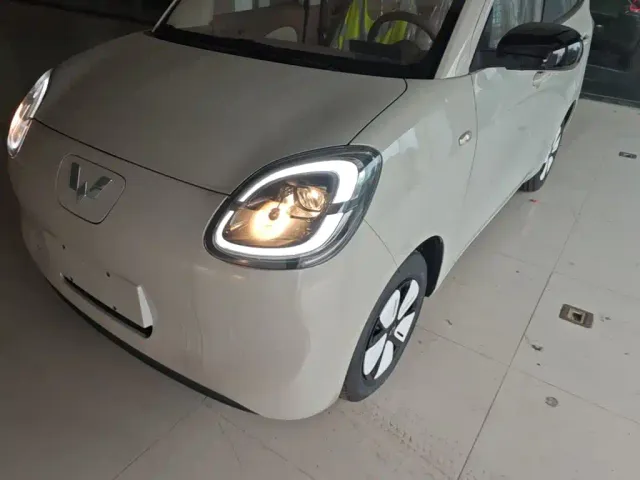Wuling Hongguang Mini EV — Фото автомобиля 23