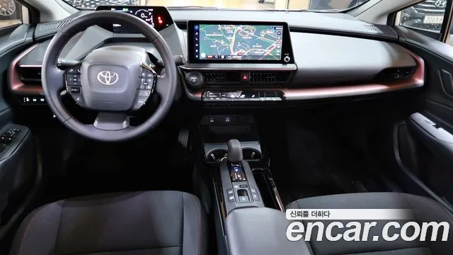 Toyota Prius — Фото автомобиля 8