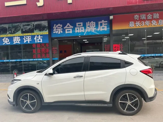 Honda Vezel — Фото автомобиля 7