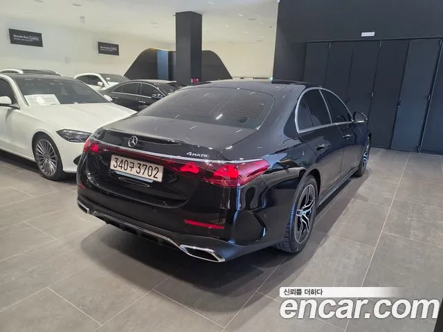Mercedes-Benz E-Class W214 — Фото автомобиля 2