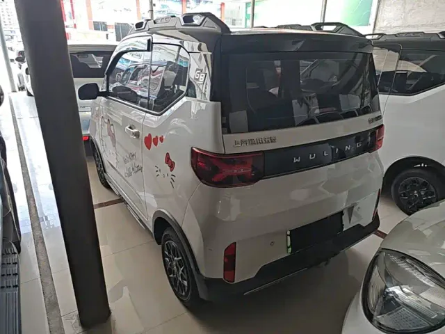 Wuling Hongguang Mini EV — Фото автомобиля 22