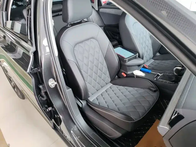 Volkswagen Sagitar — Фото автомобиля 24