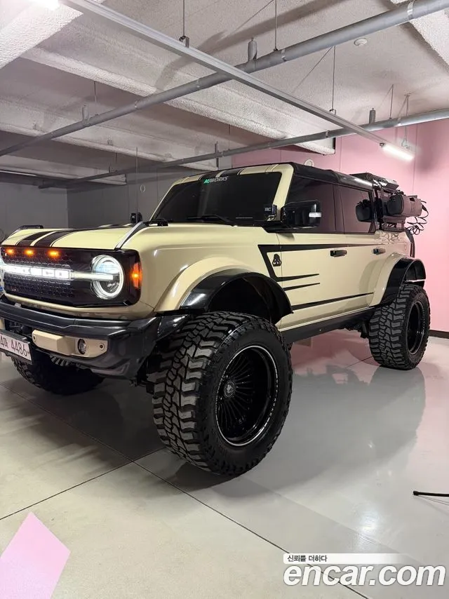 Ford Bronco 6th Gen — Фото автомобиля 2