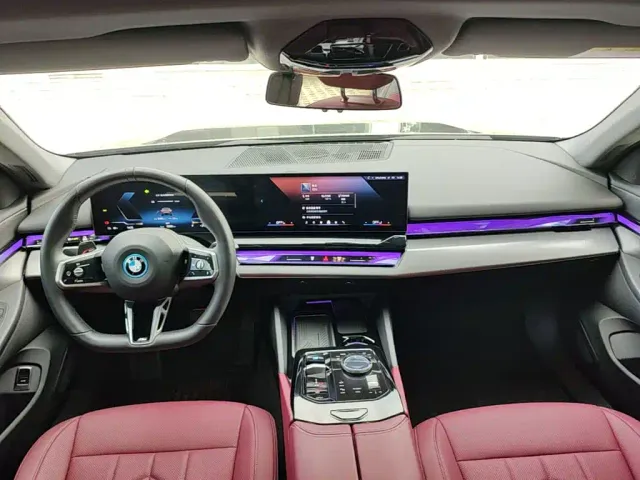 BMW i5 — Фото автомобиля 9