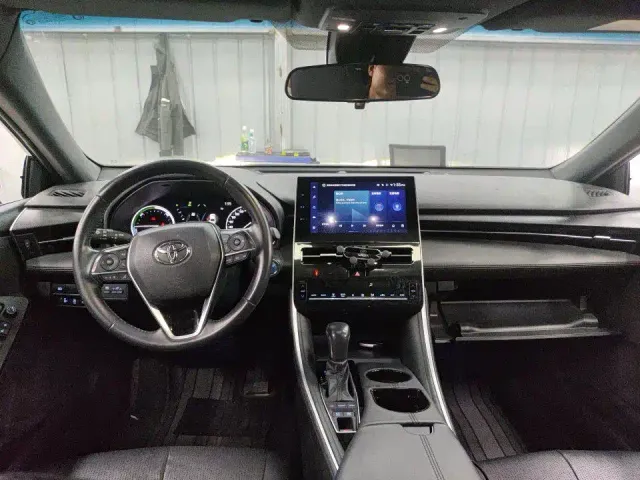 Toyota Avalon — Фото автомобиля 7