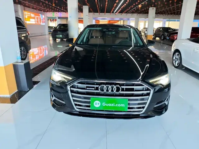 Audi A6L — Фото автомобиля 2