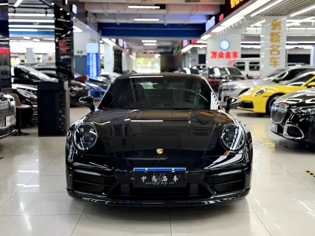 Porsche 911 — Фото автомобиля 2