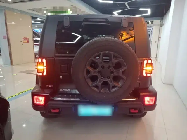 BAIC BJ40 — Фото автомобиля 3