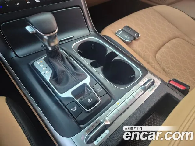 Kia Canival Carnival 4 поколение 11 мест Prestige — Фото автомобиля 15