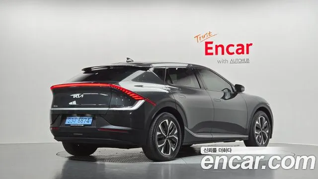 Kia EV6 — Фото автомобиля 2