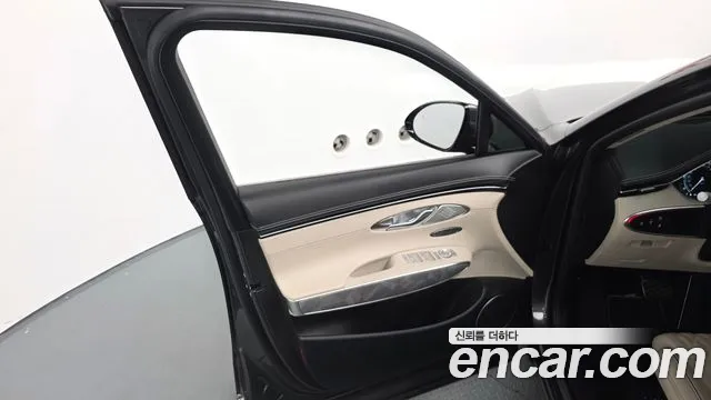 Genesis GV70 3.5T Бензин AWD — Фото автомобиля 21