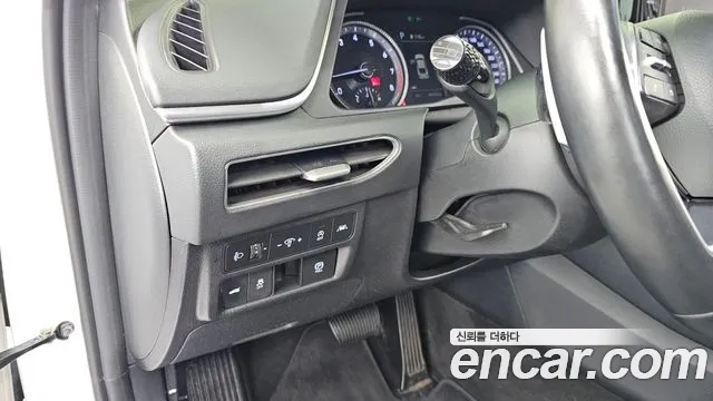 Hyundai Sonata Sonata (DN8) 1.6 Turbo — Фото автомобиля 14