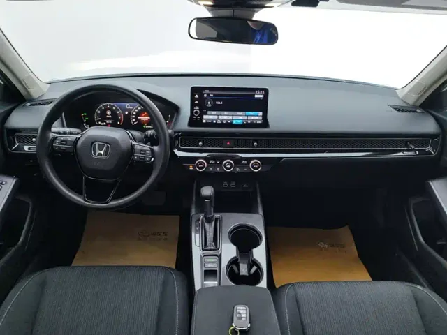 Honda Civic — Фото автомобиля 12