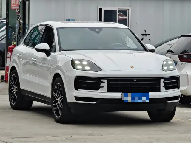 Porsche Cayenne — Фото автомобиля 3